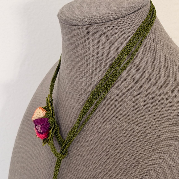 Collectable Handmade Green Crochet Necklace w Pink, Purple & Cream Rose Accents - Picture 3 of 4